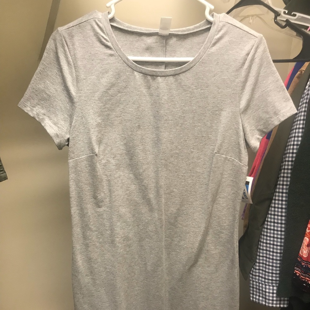 T-shirt dress bundle!!